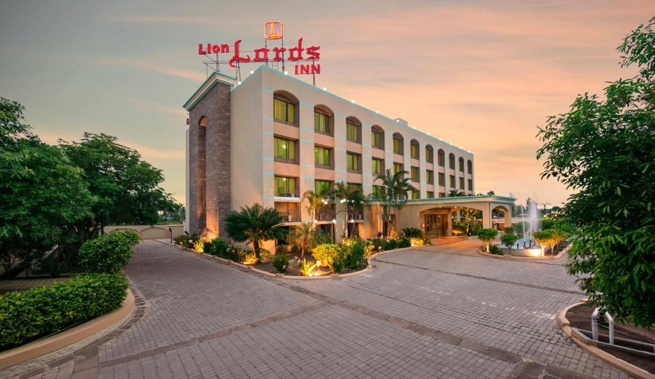 Lion Lords Inn Rājula Dış mekan fotoğraf