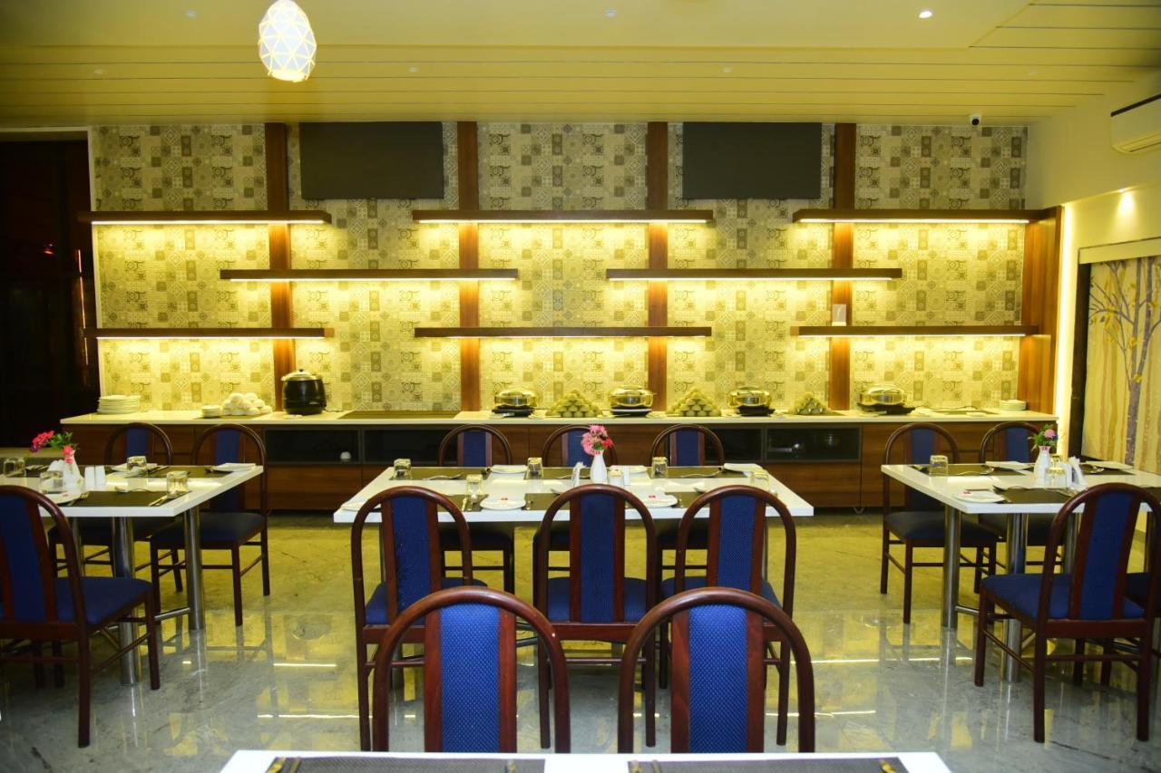 Lion Lords Inn Rājula Dış mekan fotoğraf